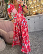 Comfortable dress with V-neck and pockets